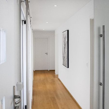 Haus Zur Lilie Hotel Hinwil Bagian luar foto
