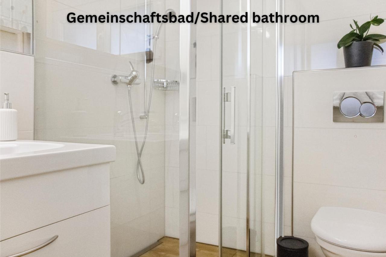 Haus Zur Lilie Hotel Hinwil Bagian luar foto